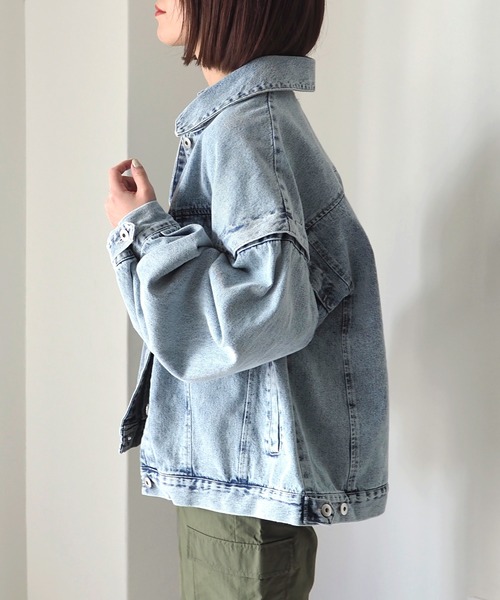 Riberry（リベリー）の「オーバーサイズデニムジャケット（デニムジャケット・レディース・ケミカルウォッシュ/ブルー・FREE）」の6枚目の写真