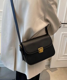 Chaco closet（チャコ クローゼット）の「フェイクレザーフラップ付きミニショルダーバッグ（ショルダーバッグ）」