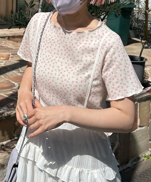 Alley by w closet（アリーバイダブルクローゼット）の「【セットアップ対応/Alley】ワッフル小花プリントショートプルオーバー（Tシャツ/カットソー・レディース・イエロー/オフホワイト/ミント・FREE）」の16枚目の写真