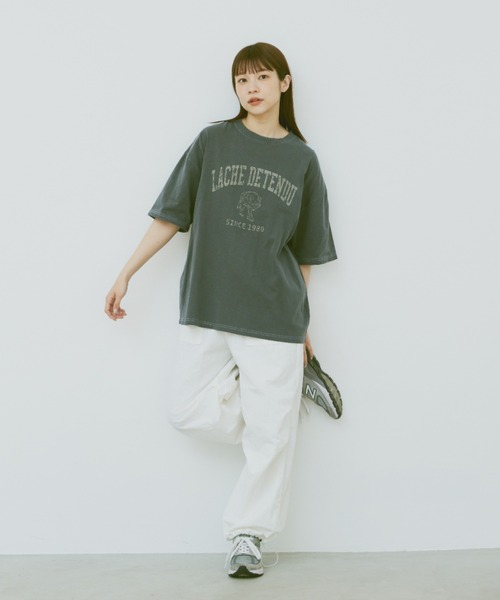 flaner（フラネ）の「Loose pigment wolf tee/ルーズピグメントウルフT（Tシャツ/カットソー・レディース・ベージュ/チャコールグレー・MEDIUM/LARGE）」の12枚目の写真