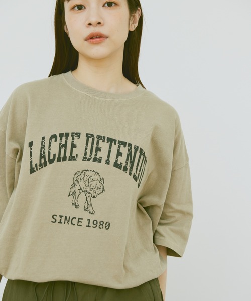 flaner（フラネ）の「Loose pigment wolf tee/ルーズピグメントウルフT（Tシャツ/カットソー・レディース・ベージュ/チャコールグレー・MEDIUM/LARGE）」の17枚目の写真