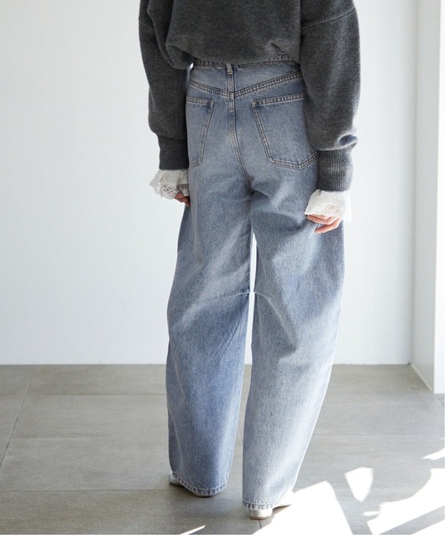 SLOBE IENA(スローブイエナ)の「《追加2》コクーンシルエットデニム(デニムパンツ・レディース・ブルー・38/36)」の17枚目の写真