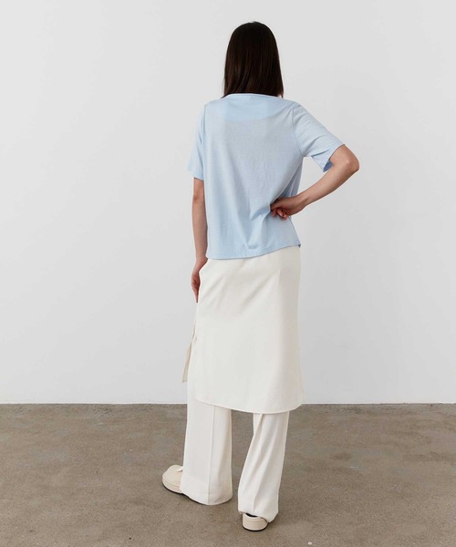 MOHAN(モハン)の「【MOHAN 】TWRドレープ ネック トップ / TWR DRAPED NECK TOP(Tシャツ/カットソー・レディース・スカイブルー/ブラック/クリーム・SMALL)」の15枚目の写真