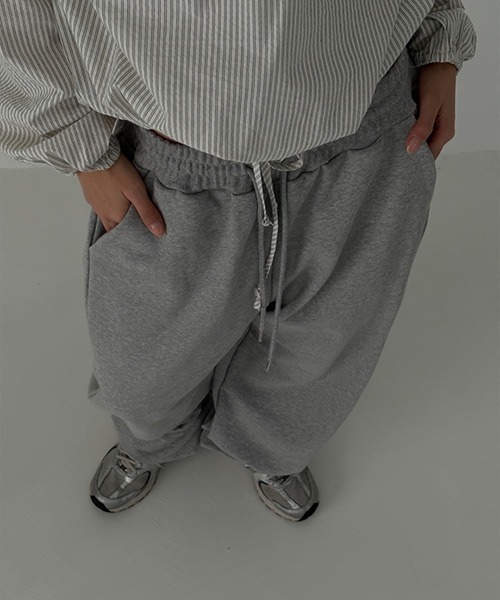 ASCLO(エジュクロ)の「ASCLO Pleddy Mentis Side A Jogger Pants(スウェットパンツ・メンズ・ホワイト系その他/ブラック/グレー・FREE)」の9枚目の写真