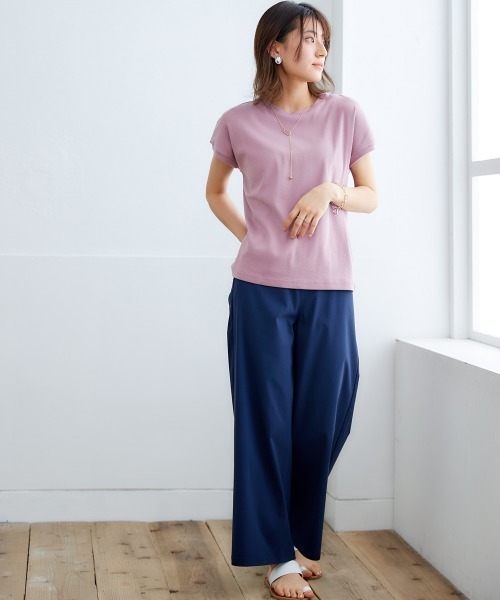 nissen（ニッセン）の「ＵＶカット綿１００％フライス素材フレンチスリーブＴシャツ（Tシャツ/カットソー・レディース・ブラック/オフホワイト/ブルー/グレイッシュベージュ/グリーン/ローズ/スモークピンク/オレンジ・L/S/LL/M）」の12枚目の写真
