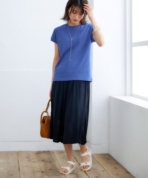 nissen（ニッセン）の「ＵＶカット綿１００％フライス素材フレンチスリーブＴシャツ（Tシャツ/カットソー・レディース・ブラック/オフホワイト/ブルー/グレイッシュベージュ/グリーン/ローズ/スモークピンク/オレンジ・L/S/LL/M）」の18枚目の写真