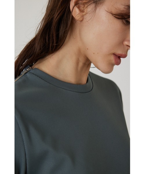 RIM.ARK（リムアーク）の「Half design zip tops（Tシャツ