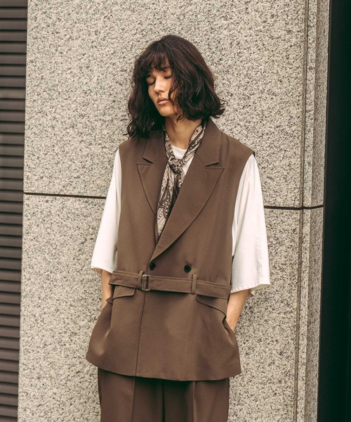 JUNRED（ジュンレッド）の「セットアップ対応 / トロミトレンチジレ（ベスト・メンズ・ブラック/ライトグレー/グリーン/キャメル・M/L）」の4枚目の写真