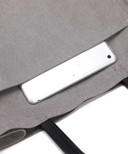 Ungrid(アングリッド)の「【Ungrid/アングリッド】ウォッシュド コットンキャンバス ラージトートバッグ(トートバッグ・レディース・アイボリー/カーキ/ベージュ系その他/グレー/ブラック・FREE)」の11枚目の写真