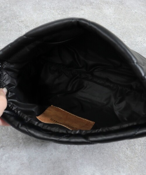 LE VERNIS(ル・ベルニ)の「【LE VERNIS】キルティングクラッチバッグ(クラッチバッグ・レディース・ブラック/ブラウン/シルバー・FREE)」の12枚目の写真