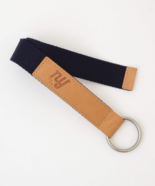 NANO universe（ナノユニバース）の「TAMANIWA/別注 NY logo BELT（ベルト・メンズ・ホワイト/ネイビー/ブラック・FREE）」の6枚目の写真