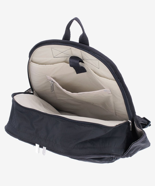 LeSportsac（レスポートサック）の「ROUTE BACKPACK ディープシーブルー（バックパック/リュック・レディース・ブルー・FREE）」の3枚目の写真