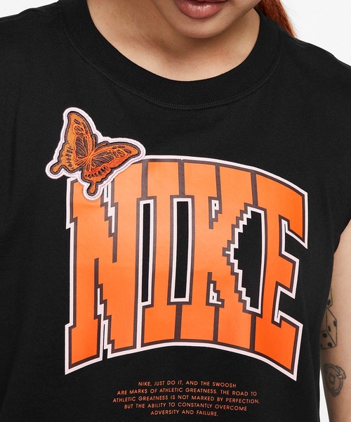 NIKE（ナイキ）の「NIKE/ナイキ タンクトップ ブランドロゴ クロップド丈 FD2574-010/FD2574-100/FD2574-410（タンクトップ・レディース・ホワイト/ブラック/ネイビー・M/L/XL）」の6枚目の写真