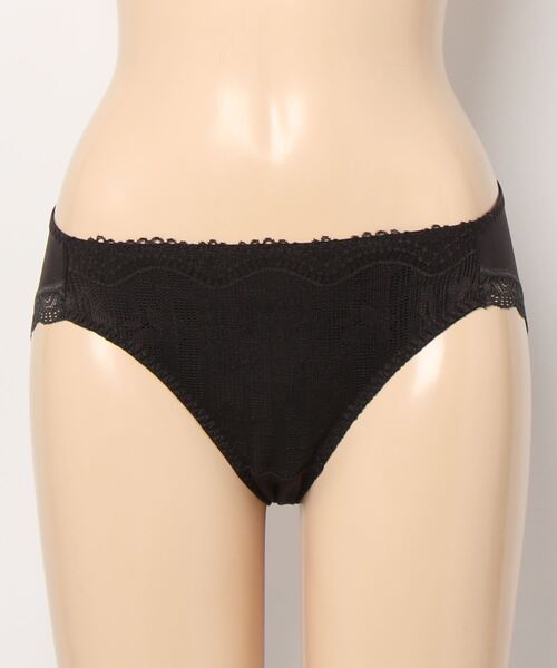 AMOSTYLE BY Triumph(アモスタイルバイトリンプ)の「レギュラーショーツ フリーミー スムース AMST1421 Hikini JX(ショーツ・レディース・ベージュ/ブラック/パープル・L/M)」の15枚目の写真