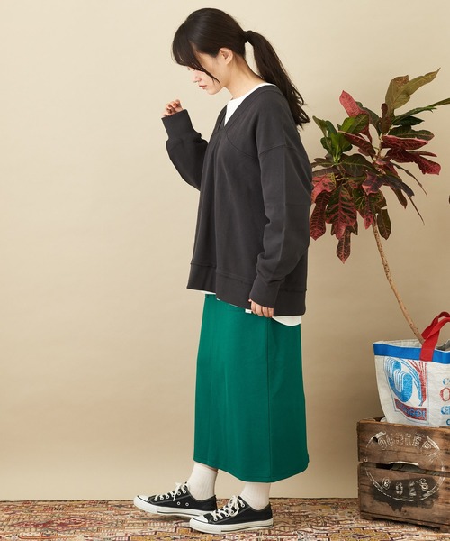 CUBE SUGAR（キューブシュガー）の「鹿の子裏毛スウェットＶネックプルオーバー（スウェット・レディース・スミクロ/ナチュラル/イエロー・M）」の10枚目の写真