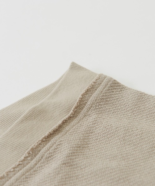 CUBE SUGAR（キューブシュガー）の「鹿の子裏毛スウェットＶネックプルオーバー（スウェット・レディース・スミクロ/ナチュラル/イエロー・M）」の18枚目の写真