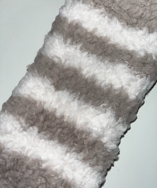 Chick（チック）の「▲ふわふわボーダーソックス（ソックス/靴下・レディース・グリーン/ベージュ・FREE）」の3枚目の写真