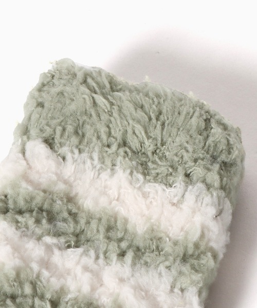 Chick（チック）の「▲ふわふわボーダーソックス（ソックス/靴下・レディース・グリーン/ベージュ・FREE）」の4枚目の写真