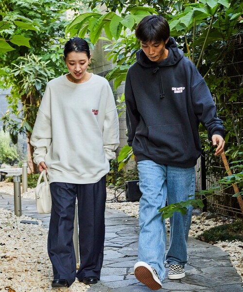 FREAK'S STORE(フリークスストア)の「限定展開 SHE WOLF DINER×FREAK'S STORE/シーウルフダイナー 別注 ビッグシルエット バックプリント クルーネックスウェット(スウェット・メンズ・グレー/ホワイト/ブラック・SMALL/MEDIUM/LARGE)」の18枚目の写真