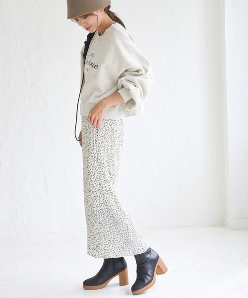 ROPE' PICNIC（ロペピクニック）の「裏起毛刺繍ロゴクロップドスウェット（スウェット・レディース・ブルー系その他5/チャコールグレー/キナリ/ライトグレー・38）」の19枚目の写真