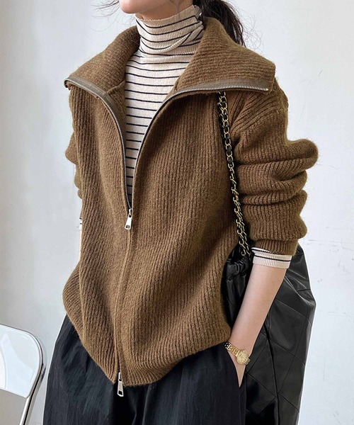 OSYAREVO(オシャレボ)の「フロントジップ リブニット トップス(ニット/セーター・レディース・ダークオリーブ/ブラウン/オフホワイト・FREE)」の3枚目の写真