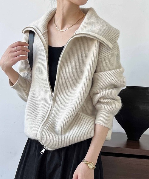 OSYAREVO(オシャレボ)の「フロントジップ リブニット トップス(ニット/セーター・レディース・ダークオリーブ/ブラウン/オフホワイト・FREE)」の6枚目の写真