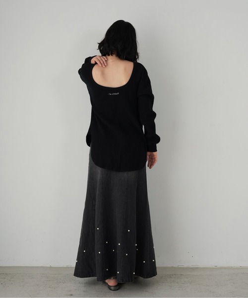 Cla STEllaR(クラステラ)の「バックオープン ロング Tシャツ 長袖 カットソー ワッフル ロゴ ワンポイント 刺繍(Tシャツ/カットソー・レディース・ブラック/ホワイト・FREE)」の13枚目の写真