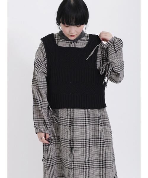 Samansa Mos2(サマンサ モスモス)の「柄編み2WAYニットビスチェ(ベスト・レディース・オフホワイト/ブラック/ベージュ・F)」の12枚目の写真