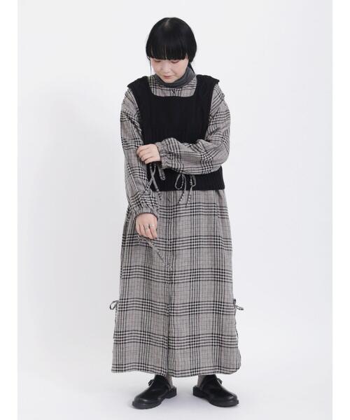 Samansa Mos2(サマンサ モスモス)の「柄編み2WAYニットビスチェ(ベスト・レディース・オフホワイト/ブラック/ベージュ・F)」の16枚目の写真