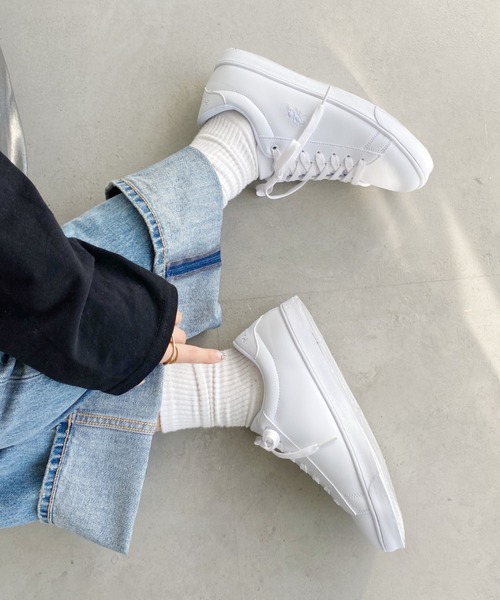 POLO CHAMPS(ポロチャンプス)の「【POLO CHAMPS/ポロチャンプス】別注 ワンポイント刺繍 ローカット コートスニーカー(スニーカー・レディース・ネイビー/グレイッシュベージュ/ライトグレー/ホワイト/グリーン・23/23.5/24/24.5/25)」の9枚目の写真