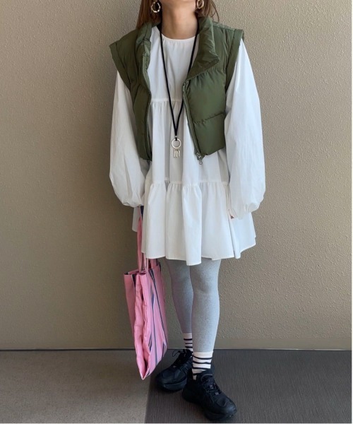 feepur by saya（フェピュールバイサヤ）の「マルチウェイティアードチュニック（シャツ/ブラウス・レディース・オフホワイト/ベージュ/ブラック・MEDIUM）」の6枚目の写真