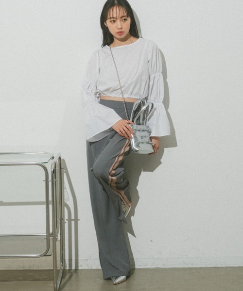 VANNIE U（ヴァニーユー）の「マムルークスリーブクロップドブラウス（シャツ/ブラウス・レディース・ホワイト・FREE）」の3枚目の写真