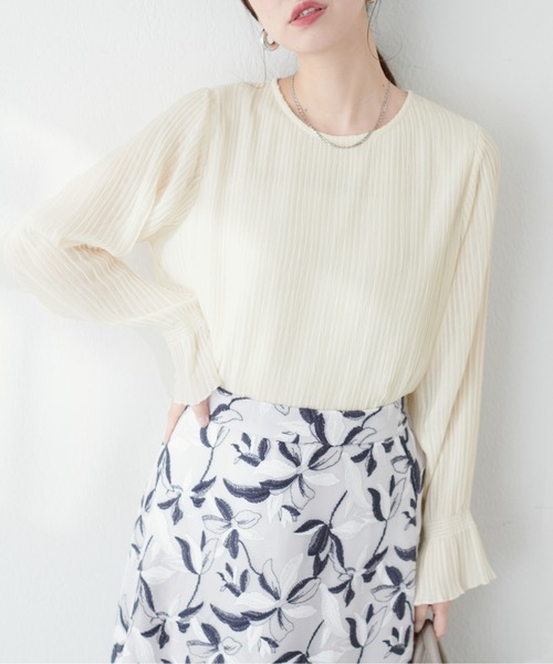 natural couture（ナチュラルクチュール）の「キャンディースリーブプリーツブラウス（シャツ/ブラウス・レディース・サックスブルー/グレイッシュベージュ/ブラック/オフホワイト/ピンク・FREE）」の14枚目の写真