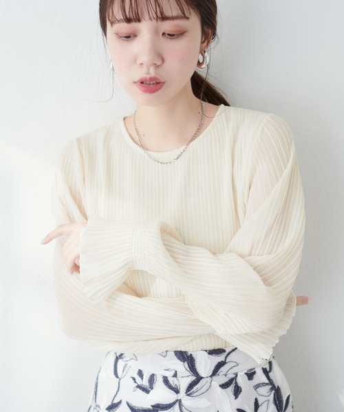 natural couture（ナチュラルクチュール）の「キャンディースリーブプリーツブラウス（シャツ/ブラウス・レディース・サックスブルー/グレイッシュベージュ/ブラック/オフホワイト/ピンク・FREE）」の12枚目の写真