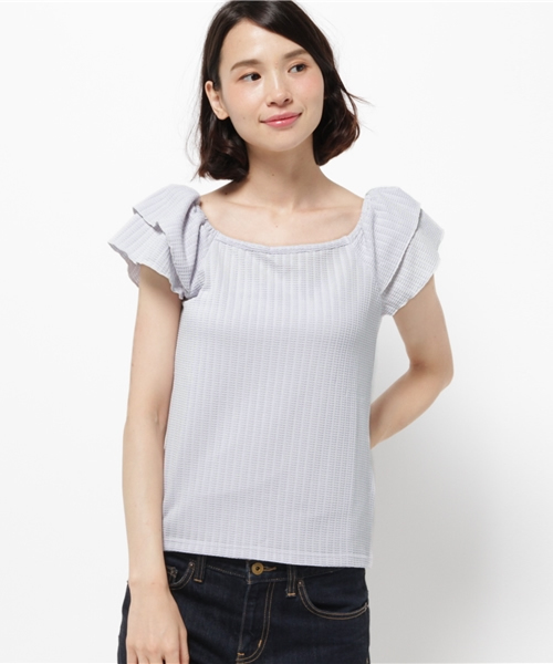 one after another NICE CLAUP（ワンアフターアナザーナイスクラップ）の「【ナイスクラップ】袖フリルプルオーバー（Tシャツ/カットソー・レディース・オフホワイト/ラベンダー/カーキ/ブラック・FREE）」の4枚目の写真