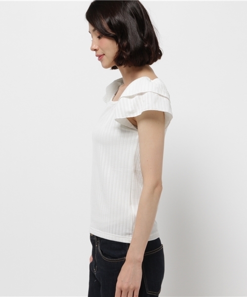 one after another NICE CLAUP（ワンアフターアナザーナイスクラップ）の「【ナイスクラップ】袖フリルプルオーバー（Tシャツ/カットソー・レディース・オフホワイト/ラベンダー/カーキ/ブラック・FREE）」の7枚目の写真