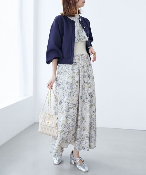 MAJESTIC LEGON（マジェスティックレゴン）の「ビジューボタンカットカーディガン（スウェット・レディース・ネイビー/ピンクベージュ/オフホワイト・MEDIUM）」の15枚目の写真
