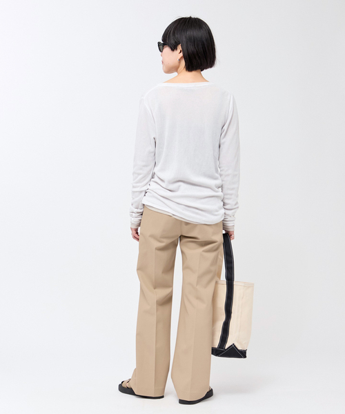 AP STUDIO(エーピーストゥディオ)の「シリコンディップツイルパンツ(スラックス・レディース・ブラック/ベージュ・40/38/36)」の7枚目の写真