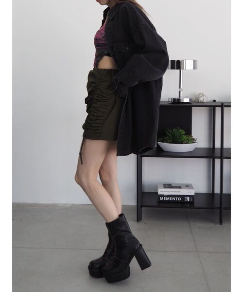 EVRIS（エヴリス）の「ドロストギャザーミニスカート（スカート・レディース・ブラック/カーキ・FREE）」の13枚目の写真