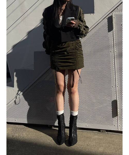 EVRIS（エヴリス）の「ドロストギャザーミニスカート（スカート・レディース・ブラック/カーキ・FREE）」の17枚目の写真