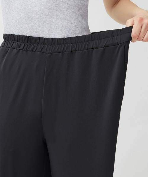 Tuche(トゥシェ)の「Tuche/トゥシェ ストレッチパンツ ワイド ライトテックストレッチメッシュ(その他パンツ・レディース・ネイビー/グレー/ブラック・MEDIUM/LARGE)」の13枚目の写真