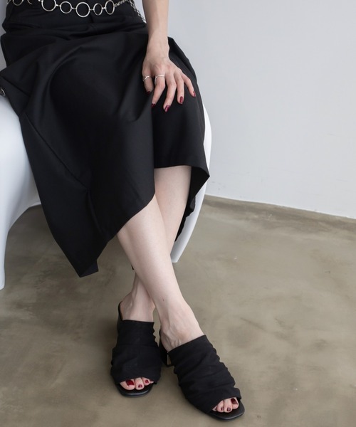 VACANCY（ヴァカンシー）の「ドレープチュールシアーサンダル（サンダル・レディース・ブラック/シルバー・MEDIUM/X-LARGE/LARGE）」の17枚目の写真