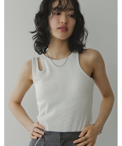 Re:EDIT（リエディ）の「カップ付きアシメデザインタンク（タンクトップ・レディース・テラコッタ/ホワイト/ブラック・LARGE/MEDIUM）」の10枚目の写真