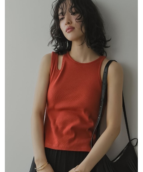 Re:EDIT（リエディ）の「カップ付きアシメデザインタンク（タンクトップ・レディース・テラコッタ/ホワイト/ブラック・LARGE/MEDIUM）」の16枚目の写真