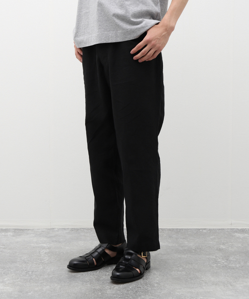 EDIFICE(エディフィス)の「BUREAU (ビューロー) LINEN TROUSERS(スラックス・メンズ・ブラック/ネイビー・LARGE/MEDIUM)」の1枚目の写真