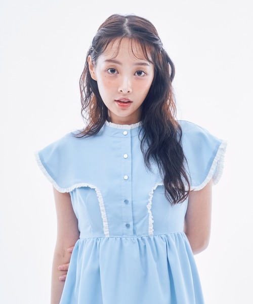 INTER FACTORY(インターファクトリー)の「IONA - フリルシャツワンピース made in INTER FACTORY(ワンピース・レディース・ブルー/ホワイト・FREE)」の8枚目の写真