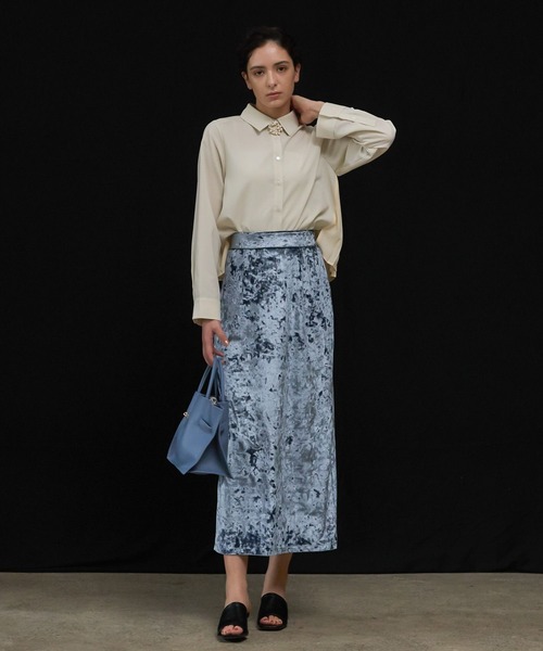 Andemiu(アンデミュウ)の「バックプリーツシャツ135847(シャツ/ブラウス・レディース・ブラック/グリーン/アイボリー・FREE)」の9枚目の写真