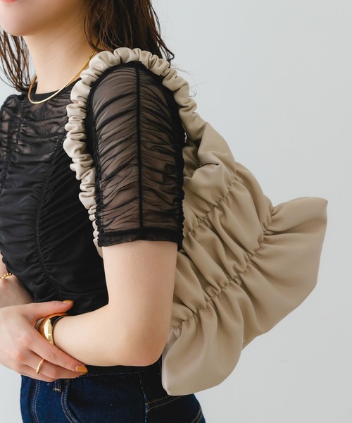 RODE SKO(ロデスコ)の「ダブルギャザーバッグ(ハンドバッグ・レディース・ブラック/アイボリー/イエロー系その他・ONE)」の1枚目の写真