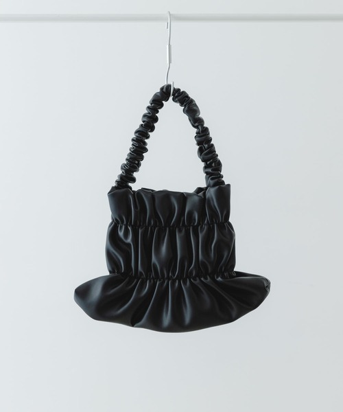 RODE SKO(ロデスコ)の「ダブルギャザーバッグ(ハンドバッグ・レディース・ブラック/アイボリー/イエロー系その他・ONE)」の2枚目の写真