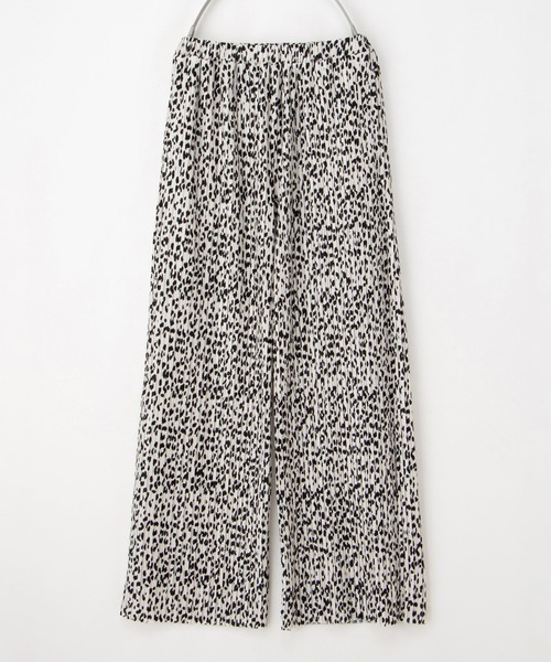 Honeys(ハニーズ)の「プリーツパンツ(その他パンツ・レディース・ブラック/ホワイト系その他/グリーン/グレー系/ブラウン/ライトベージュ・M/L/LL)」の17枚目の写真